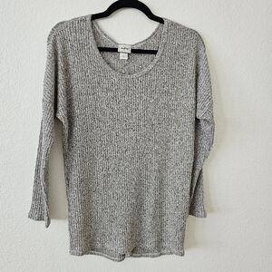 Cozy Gray Ribbed Sweater